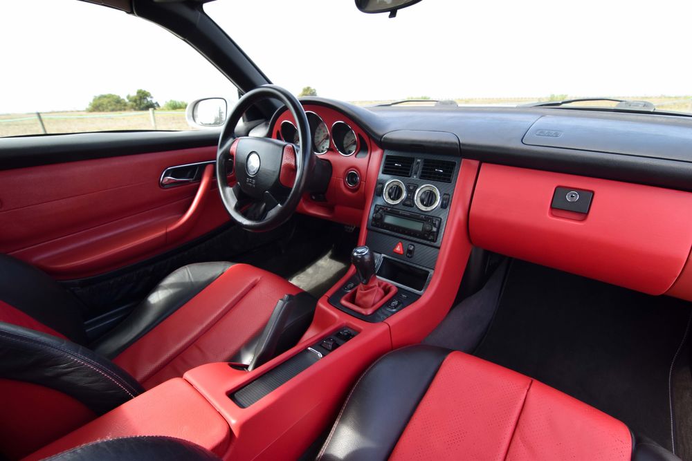 Mercedes SLK 200 - Desde 100€ /mês