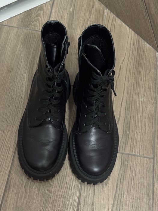 Шкіряні черевики