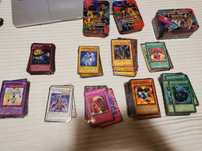Cartas yu gi oh com as caixas