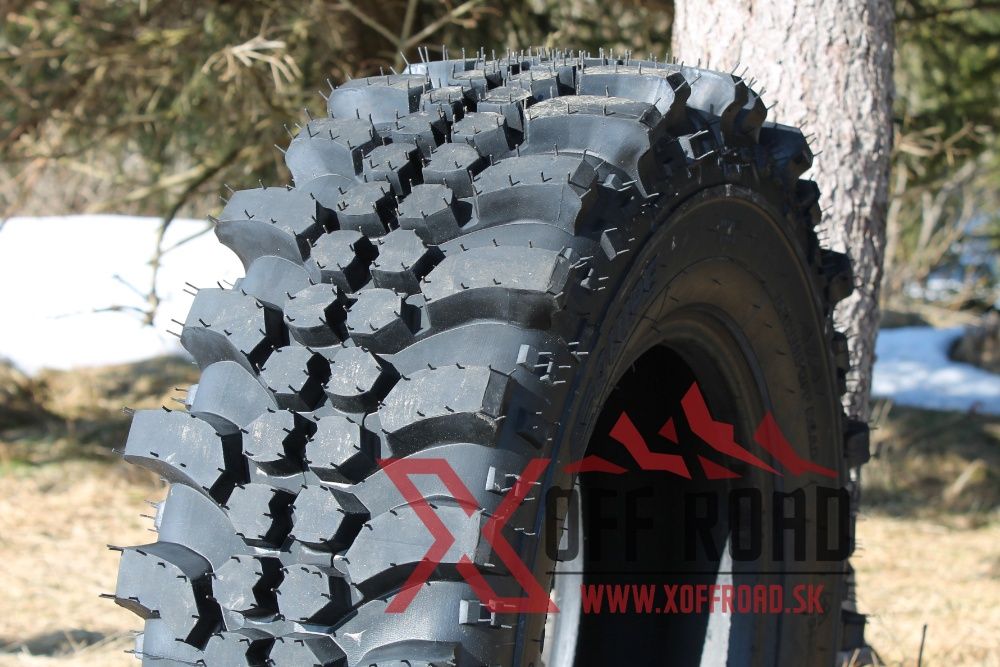 Off road opony 245/70 R16 SIMEX