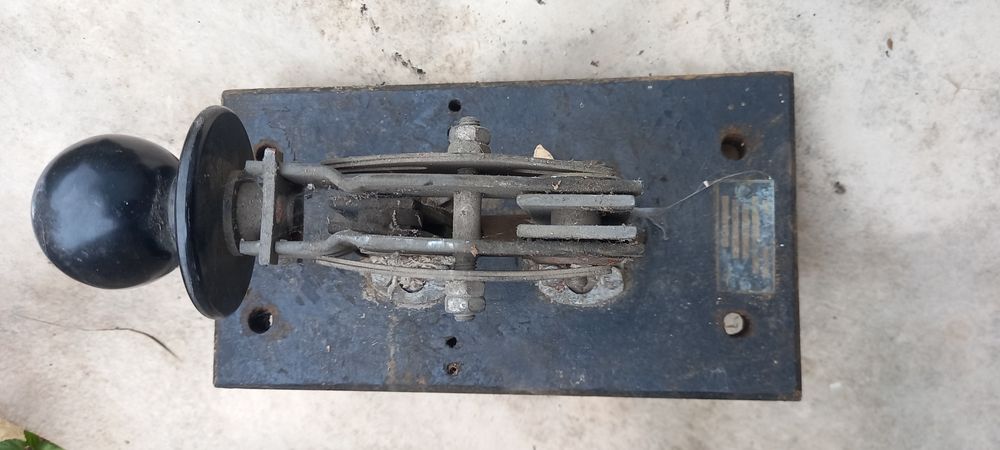 Высокотоковый однополюсный рубильник.