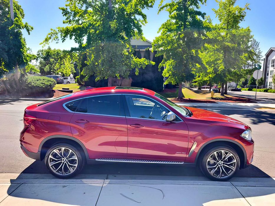 BMW X6      2016