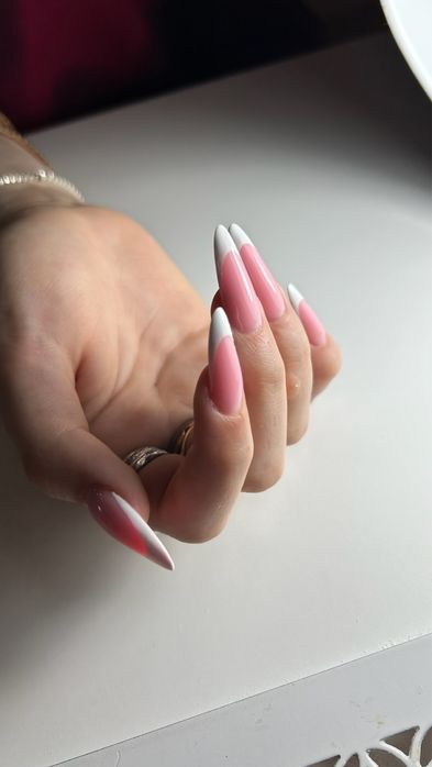 Stylizacja paznokci ,przedluzanje rzęs  Kraków centrum rondo mogilskie