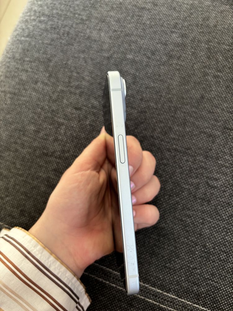 Iphone 15 128gb niebieski nowy kondycja baterii 99%