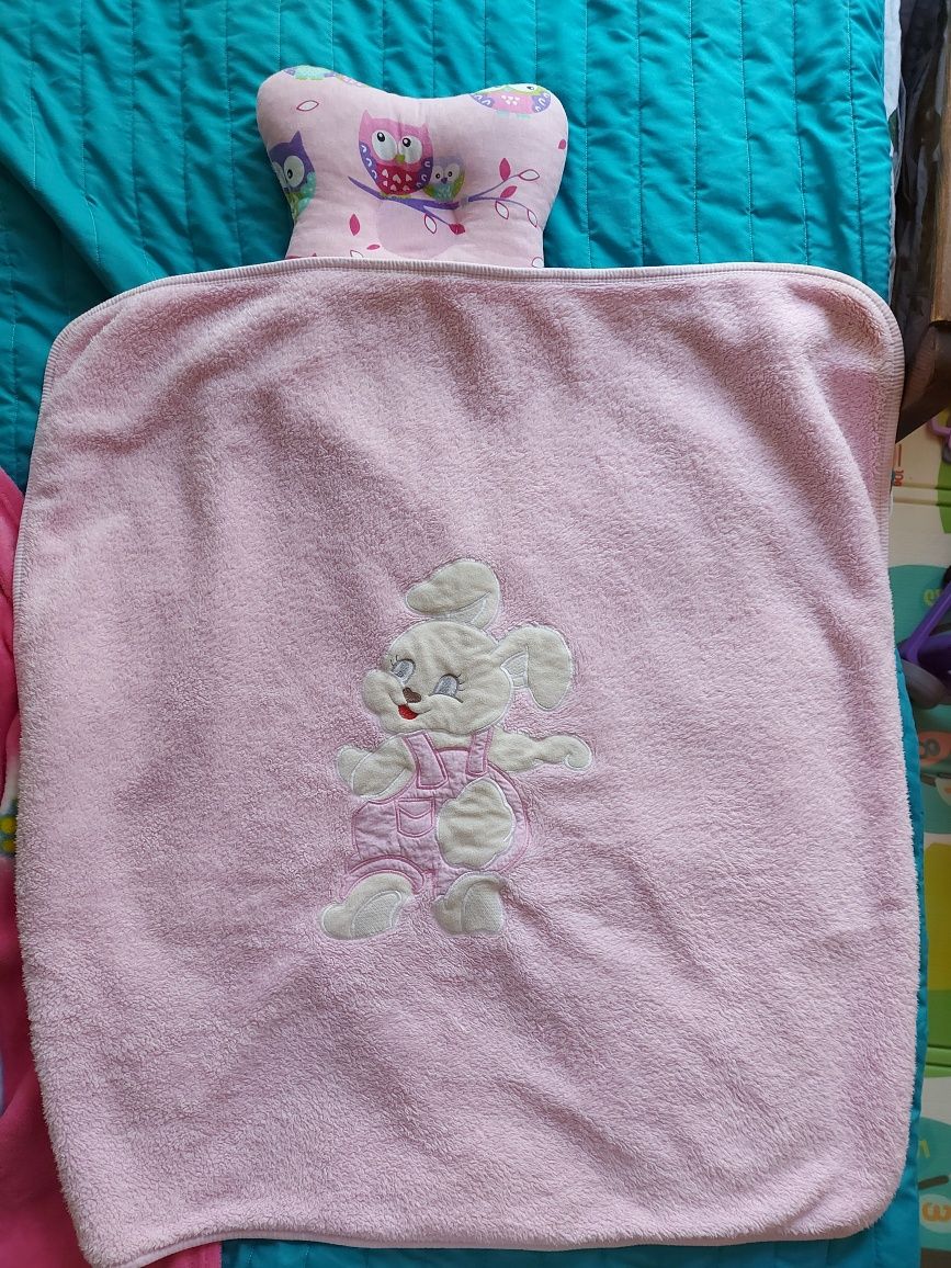 Ортопедична подушка для новонароджених і тепла ковдра 1×1м