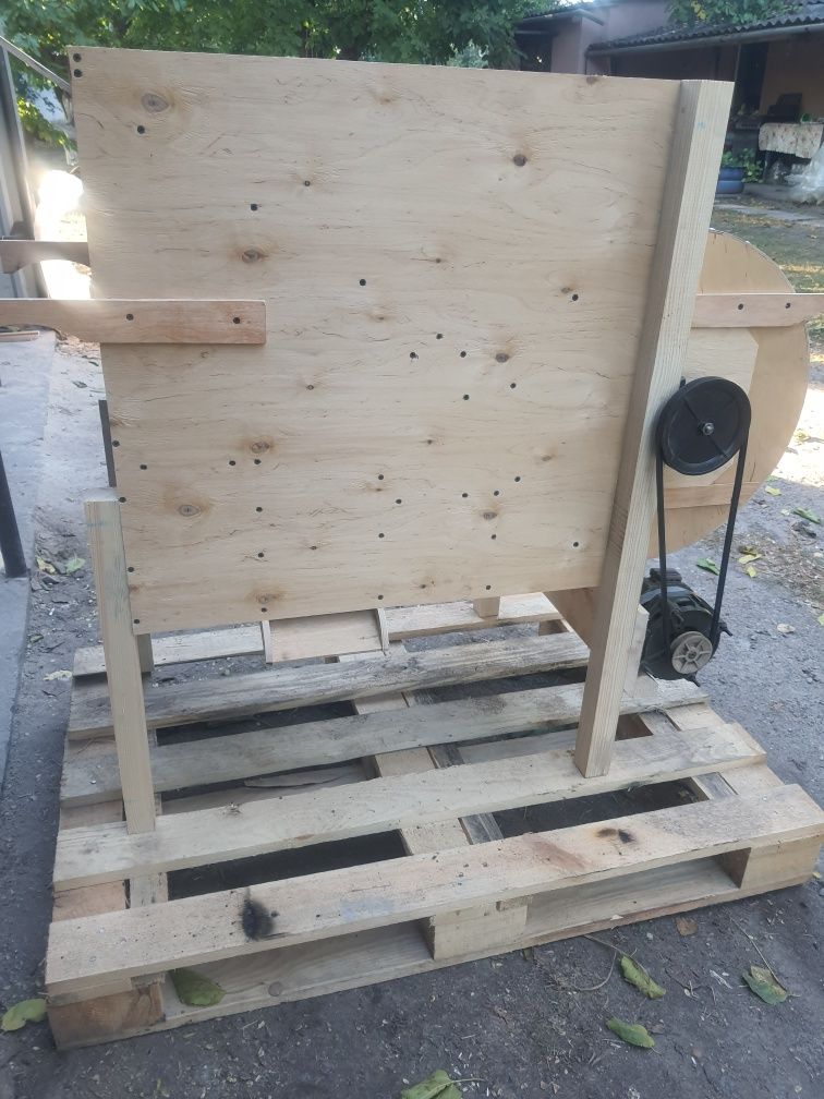 Продам віялку для зерна.