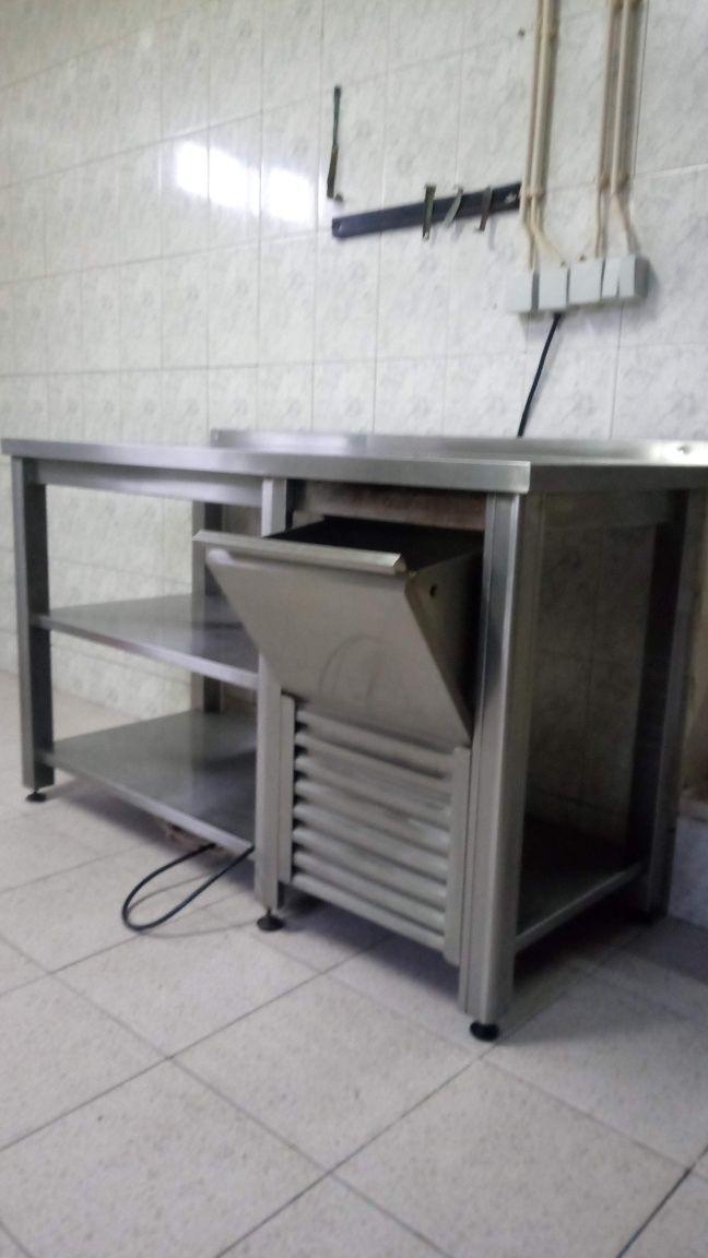 Recheio de RESTAURANTE