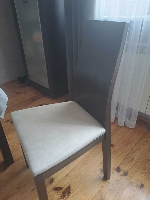 Meble do salonu zestaw ze stołem i 6 krzesłami