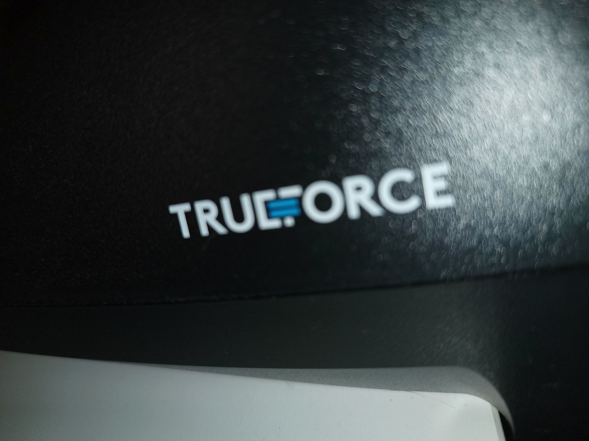 Kierwonica Logitech g923 z funkcją trueforce