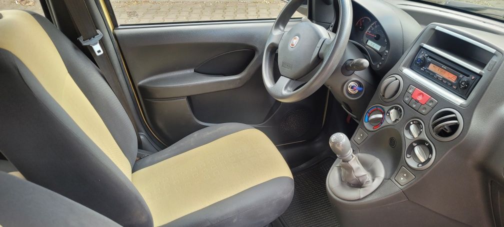 Fiat Panda 1.2 LPG Klima Wspomaganie el. szyby c. zamek