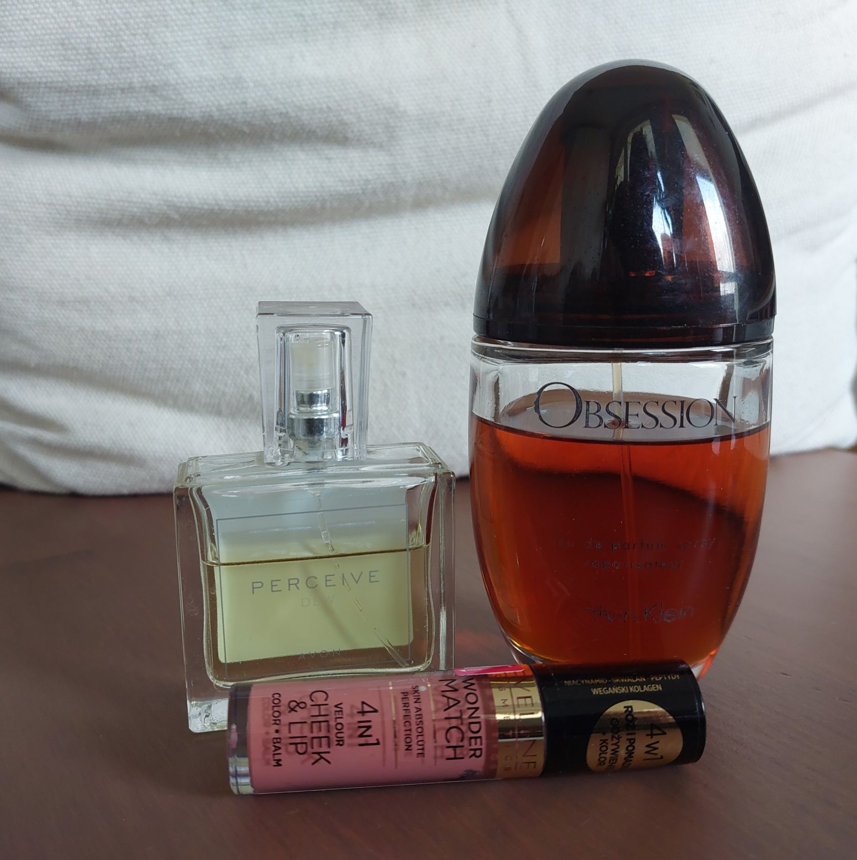 Obsession Calvin Klein 100ml  + Perceive Avon 30ml + gratis :)
