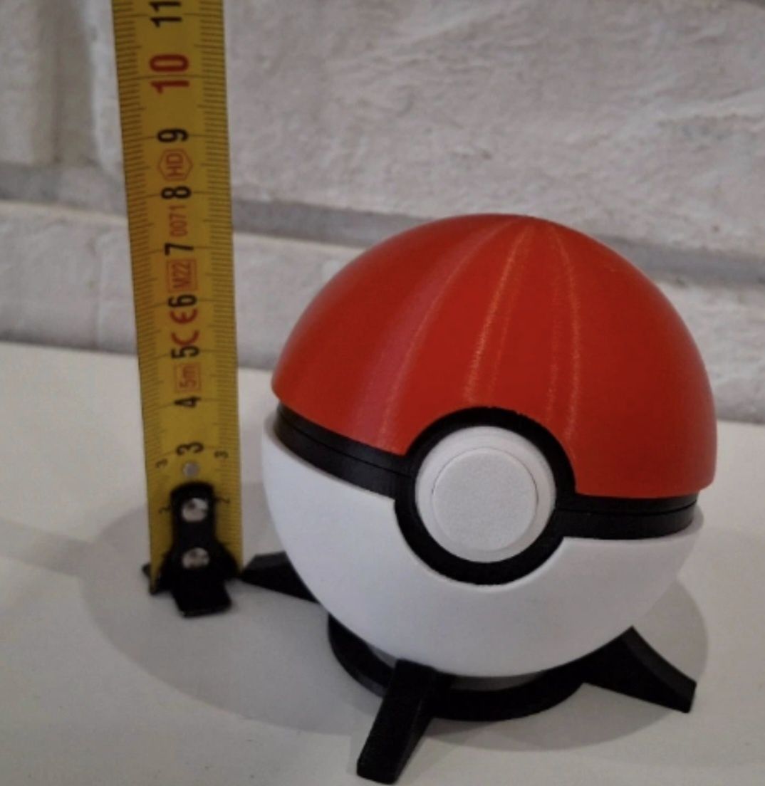 Pokeball pojemnik na gry Nintendo