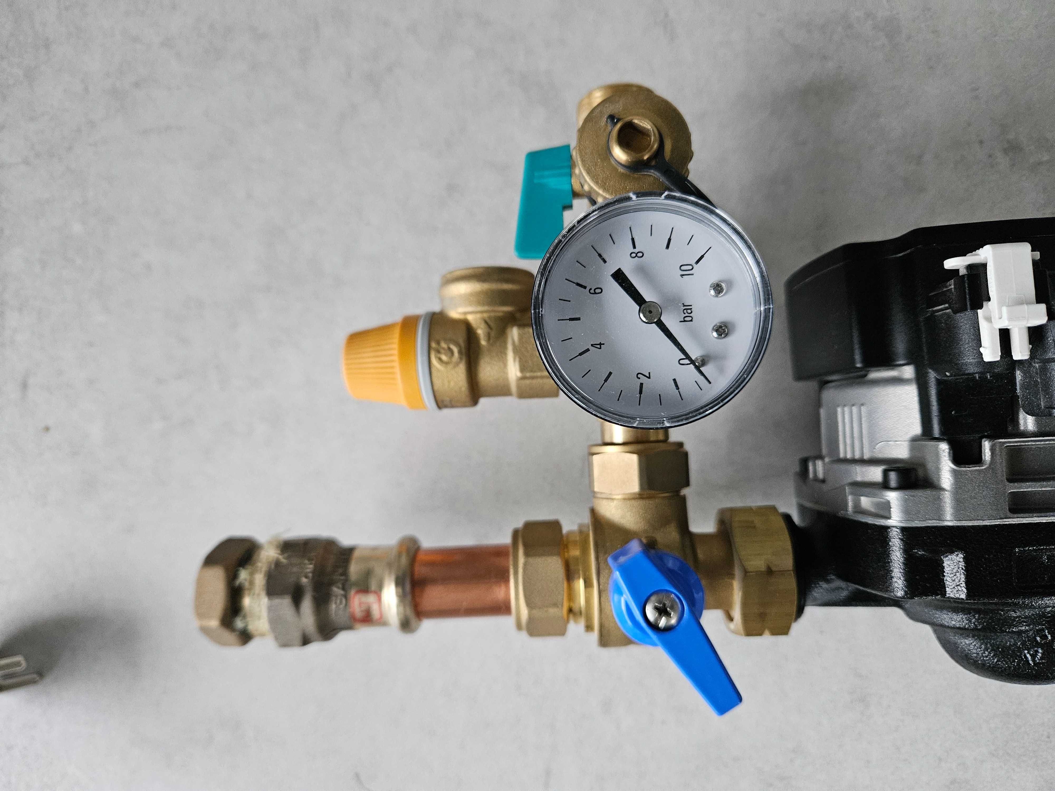 Elektroniczna  pompa obiegowa GRUNDFOS UPM3 15.75.130 CZA