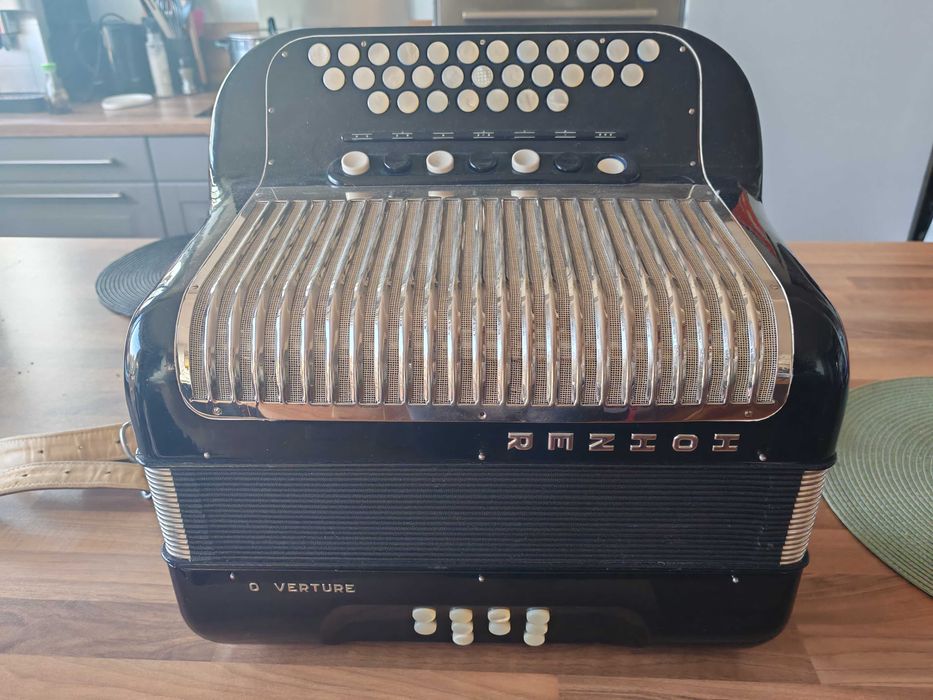 Hohner Ouverture IV DO/FA