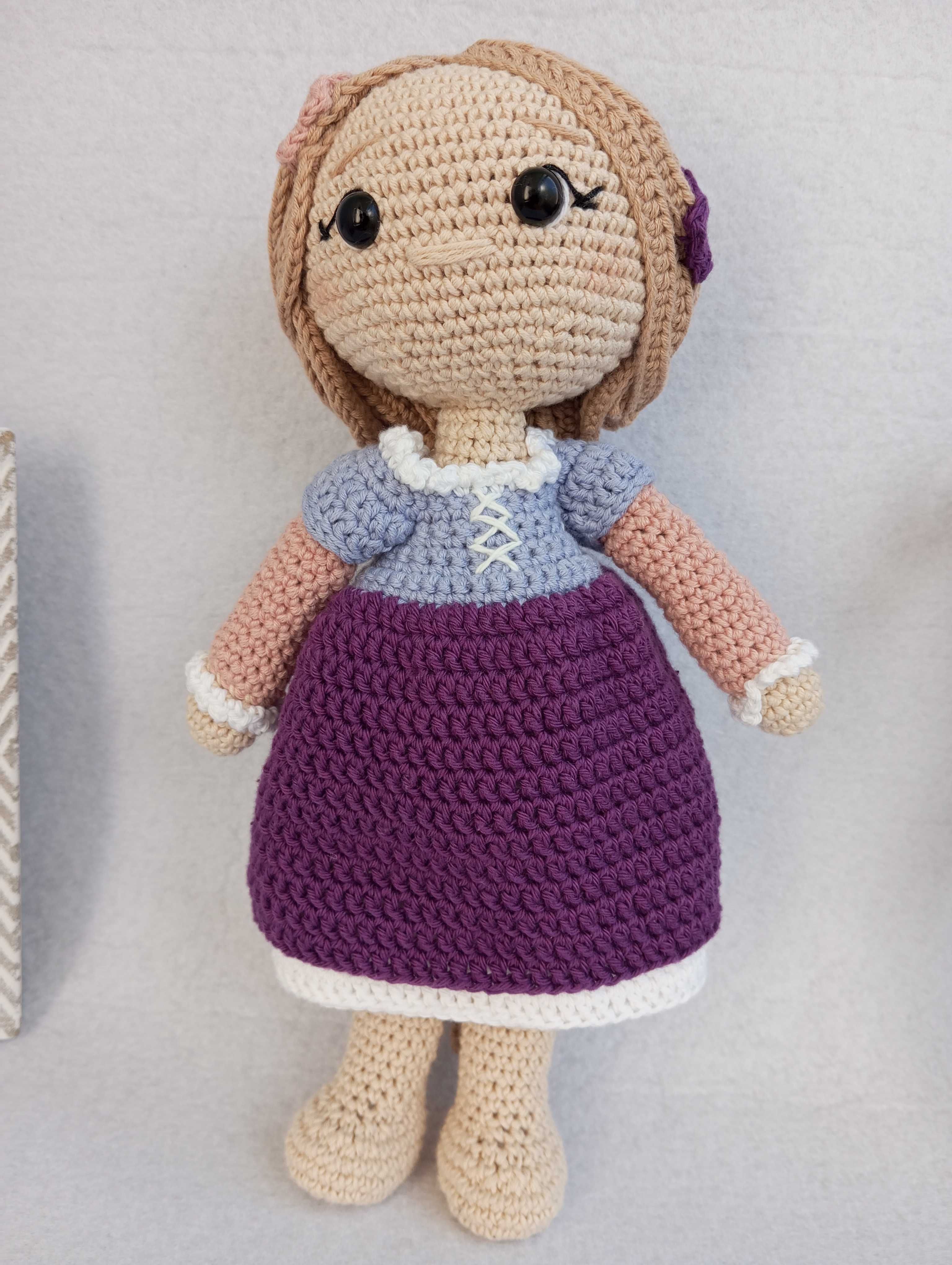 Boneca Rapunzel em croché