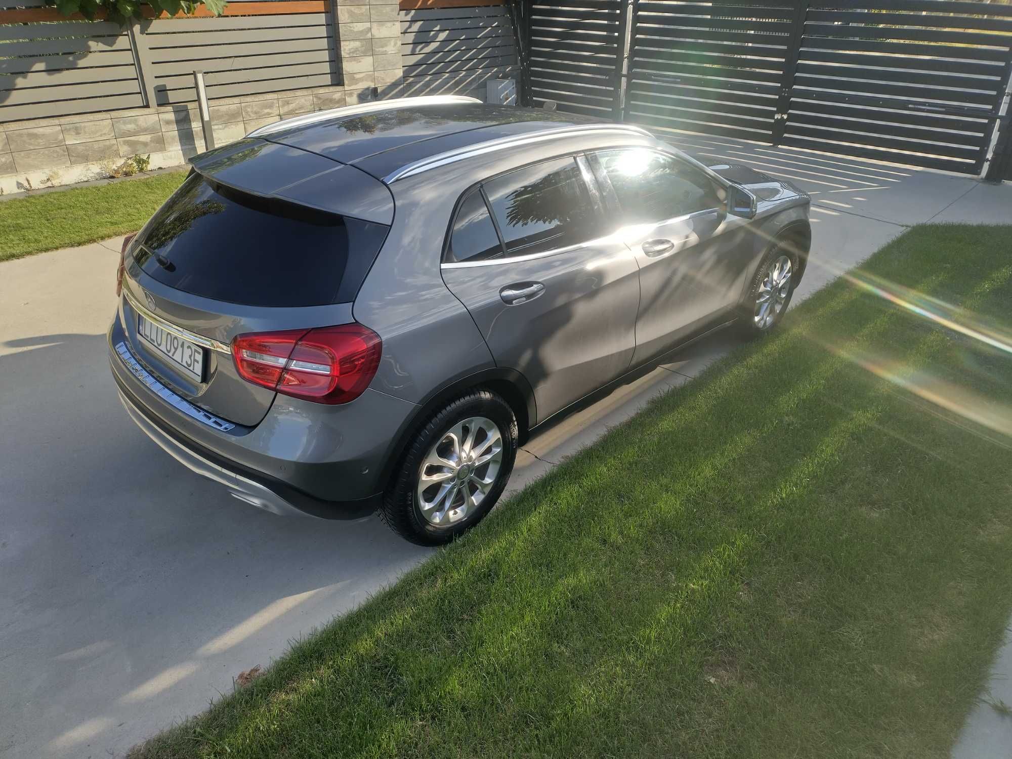 Mercedes gla 220 d 4 matic