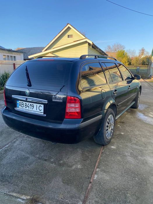 Шкода тур в гарному стані