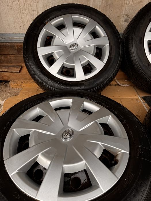 Koła zimowe Toyota 16” 5x114,3 opony Semperit Master-Grip