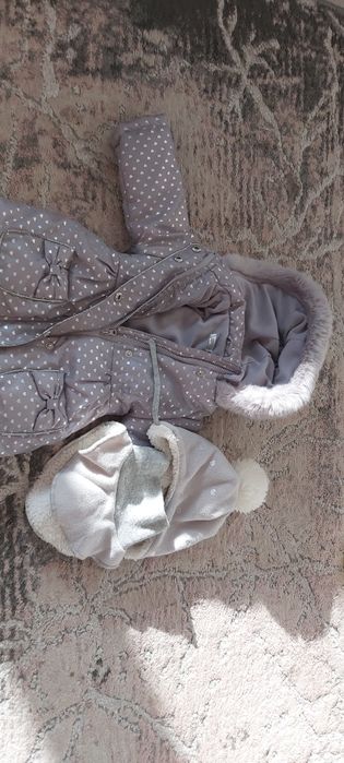 Kurtka ocieplana 80 plus czapka z kominem