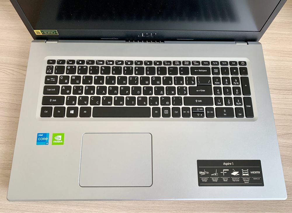 Ноутбук 17,3” Acer Aspire 5 A517 Core i3 11ht/8gb/SSD256GB/MX350 Ідеал