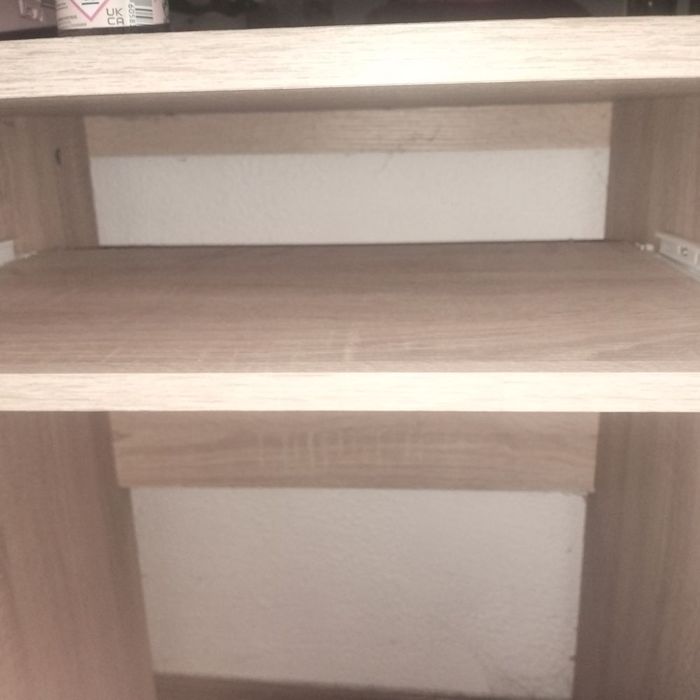 Pilne Mam na sprzedaż toaletke wraz z krzesłe można bez krzesła