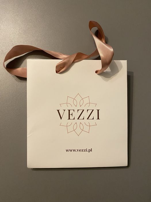 Torebka prezentowa marki Vezzi