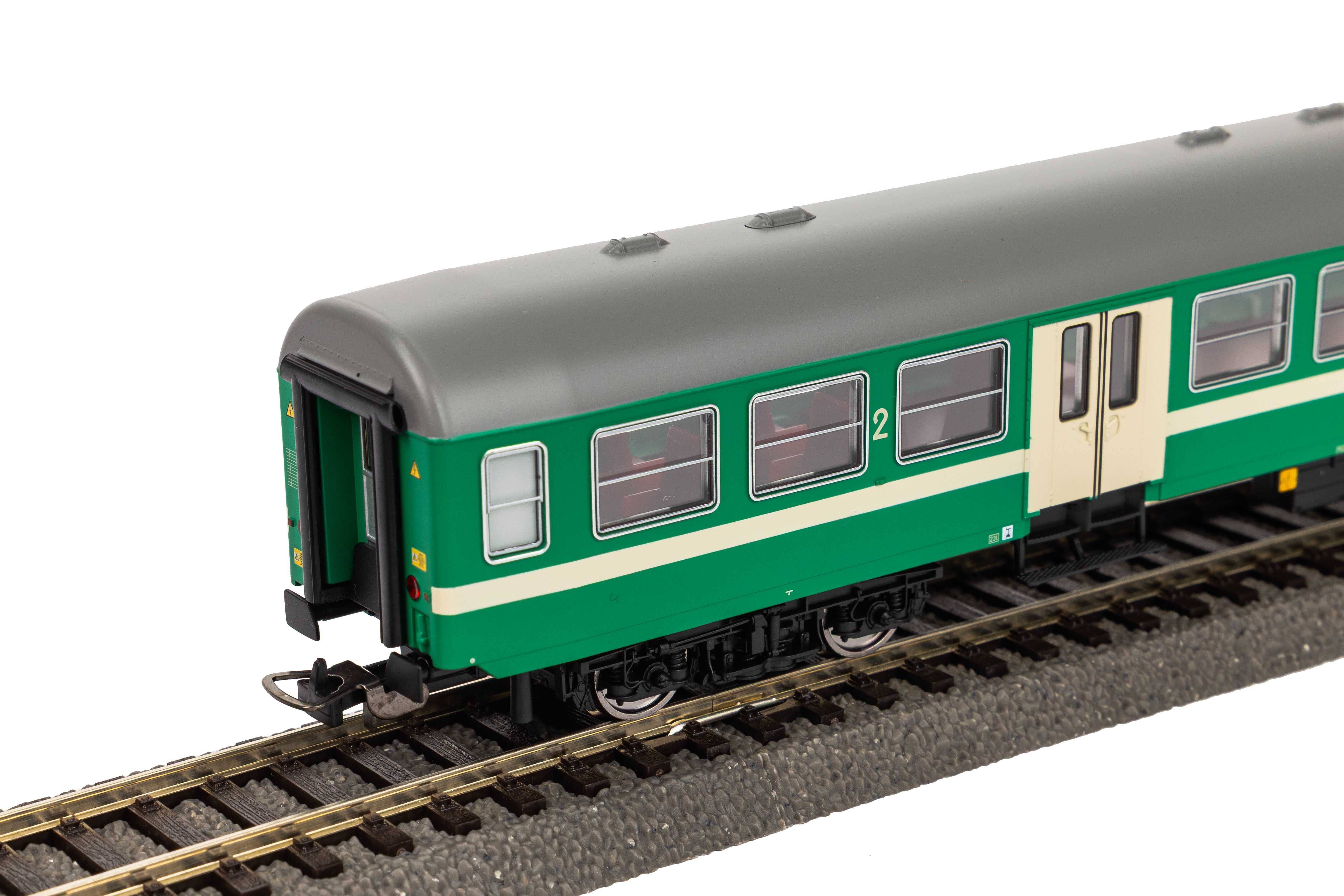 PIKO H0 (96664) - Wagon osobowy 120A PKP Ep. V
