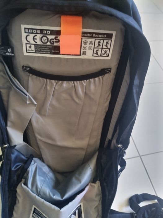 Plecak turystyczny narciarski DEUTER EDGE 30 certyfikowany 30 L