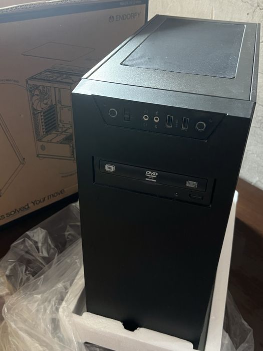 Komputer w b.dobrym stanie