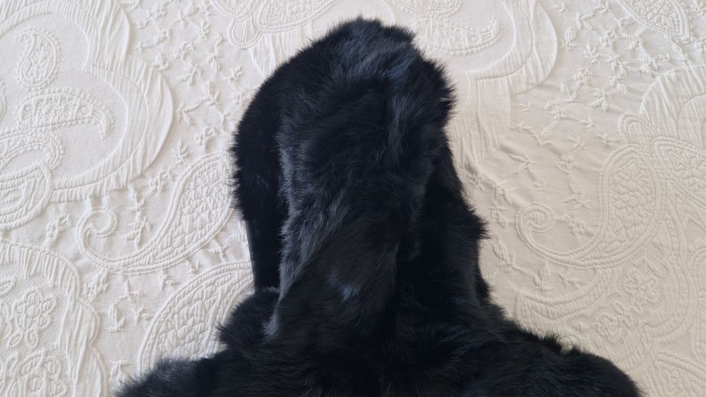 Colete de pelo sintético, preto, tamanho S