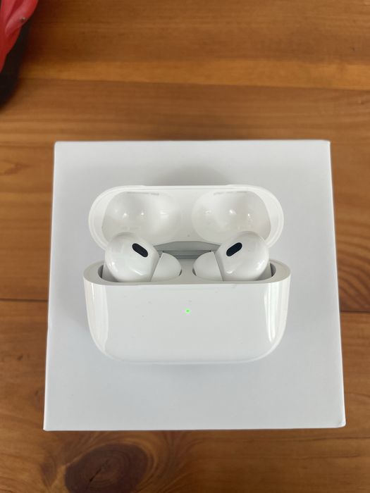 Air pods 2 pro.