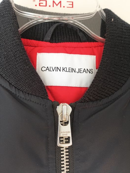Kurtka bomberka Calvin Klein Jeans XS