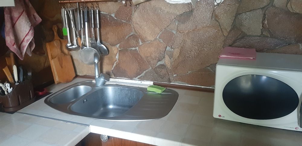 Без ком.послуг в окрему кімнату візьму хлопця до 27років