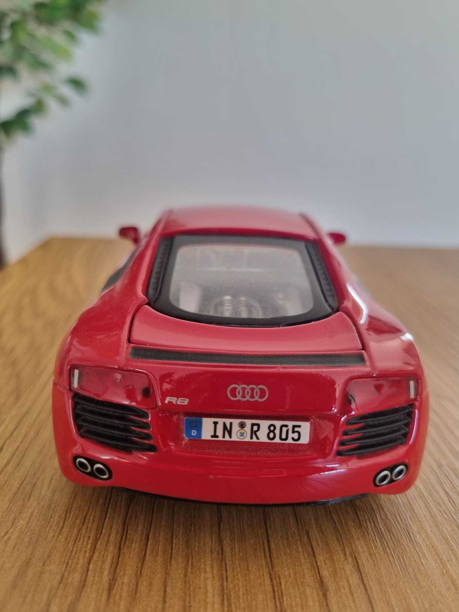 Miniatura Audi R8 1/24