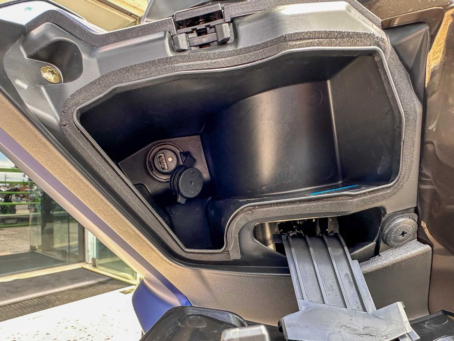 Kymco AK550 c/ 53cvs