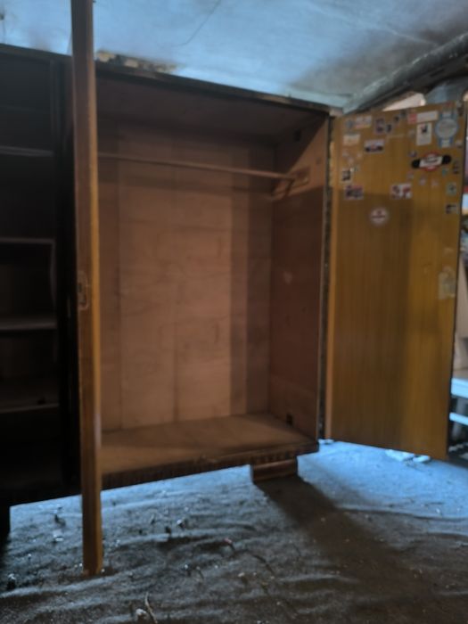 Stara szafa PRL drewniana