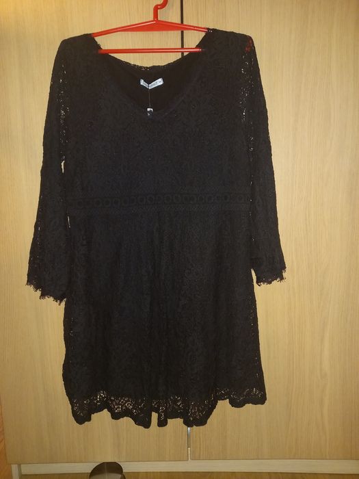 Koronkowa sukienka Unisono M/L