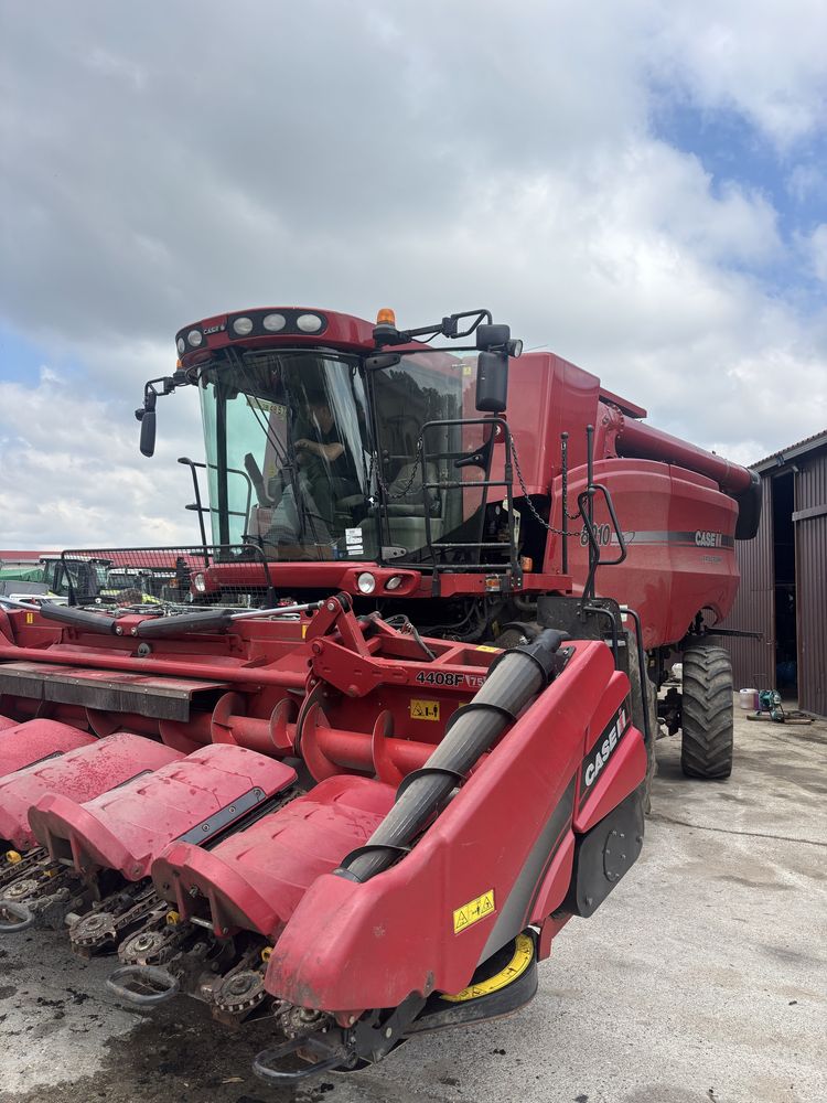 Sprzedam Kombajn CASE AXIAL-FLOW 8010
