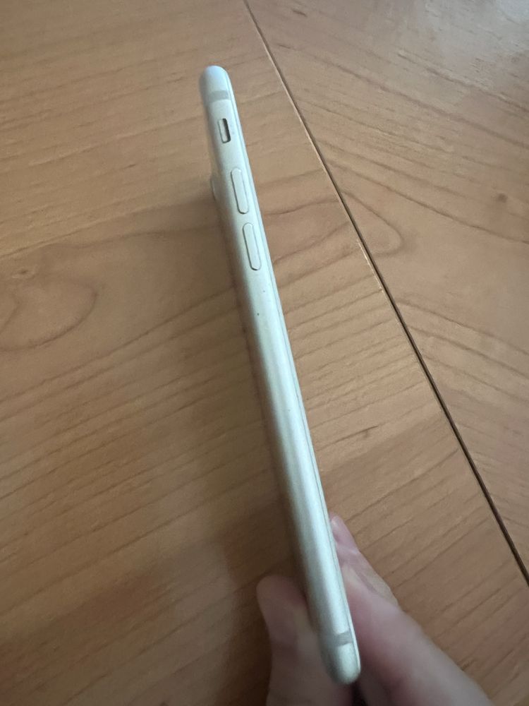 Iphone 7 com 32 GB impecavel