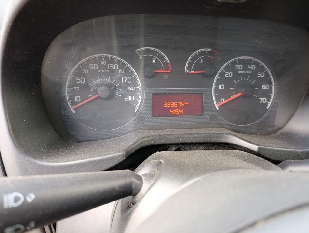 Carrinha Peugeot Bipper 1.4 HDI