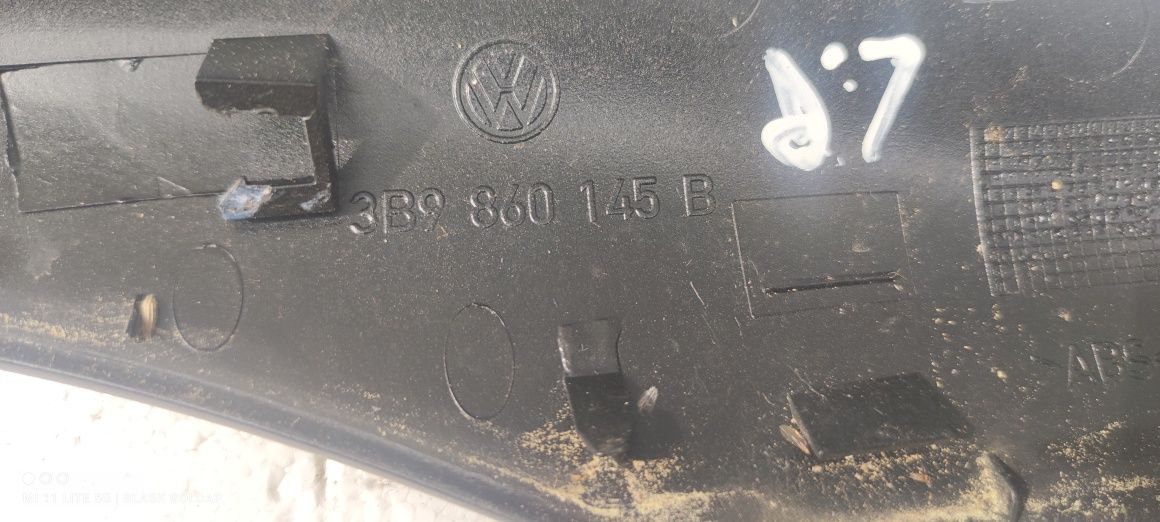 Zaślepka Relingi Lewy Przód VW Passat B5 2.5 Q Kombi 02 Gołdap