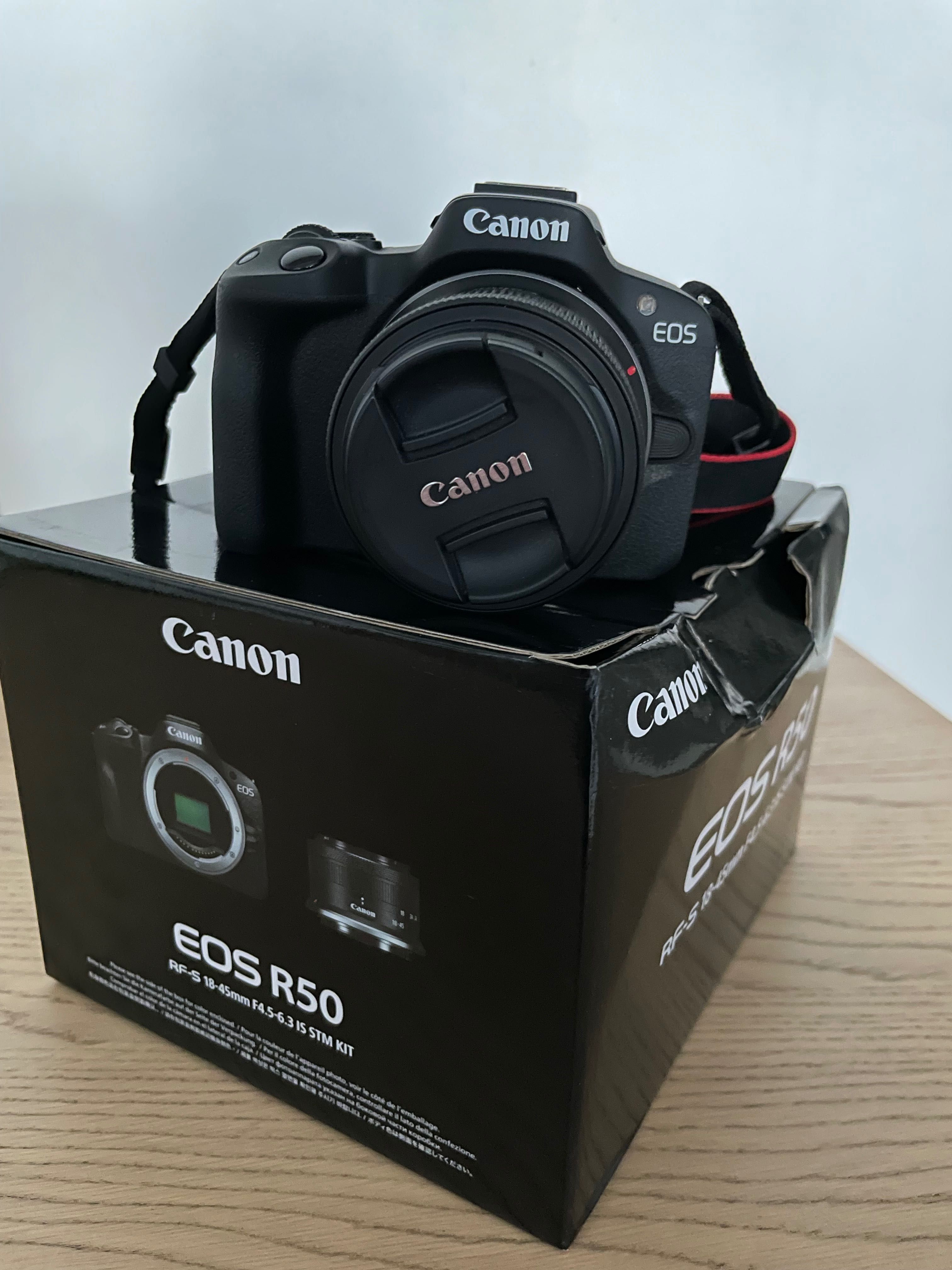 Aparat Canon EOS R50+obiektyw F4.5-6.3 KIT