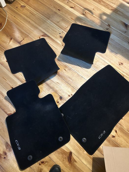 Dywaniki mazda cx3 oryginalne