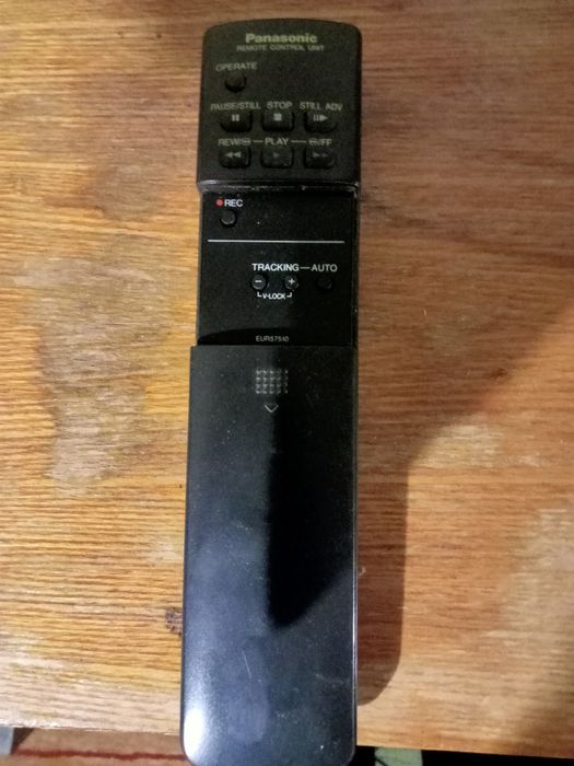 Продам видеомагнитофон Панасоник