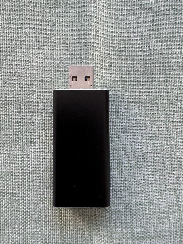 Pen Drive com 2 entada - lightning e usb.