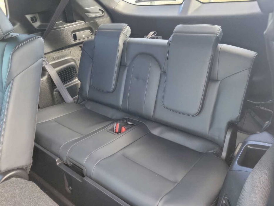 Mitsubishi Outlander PHEV SE      2023