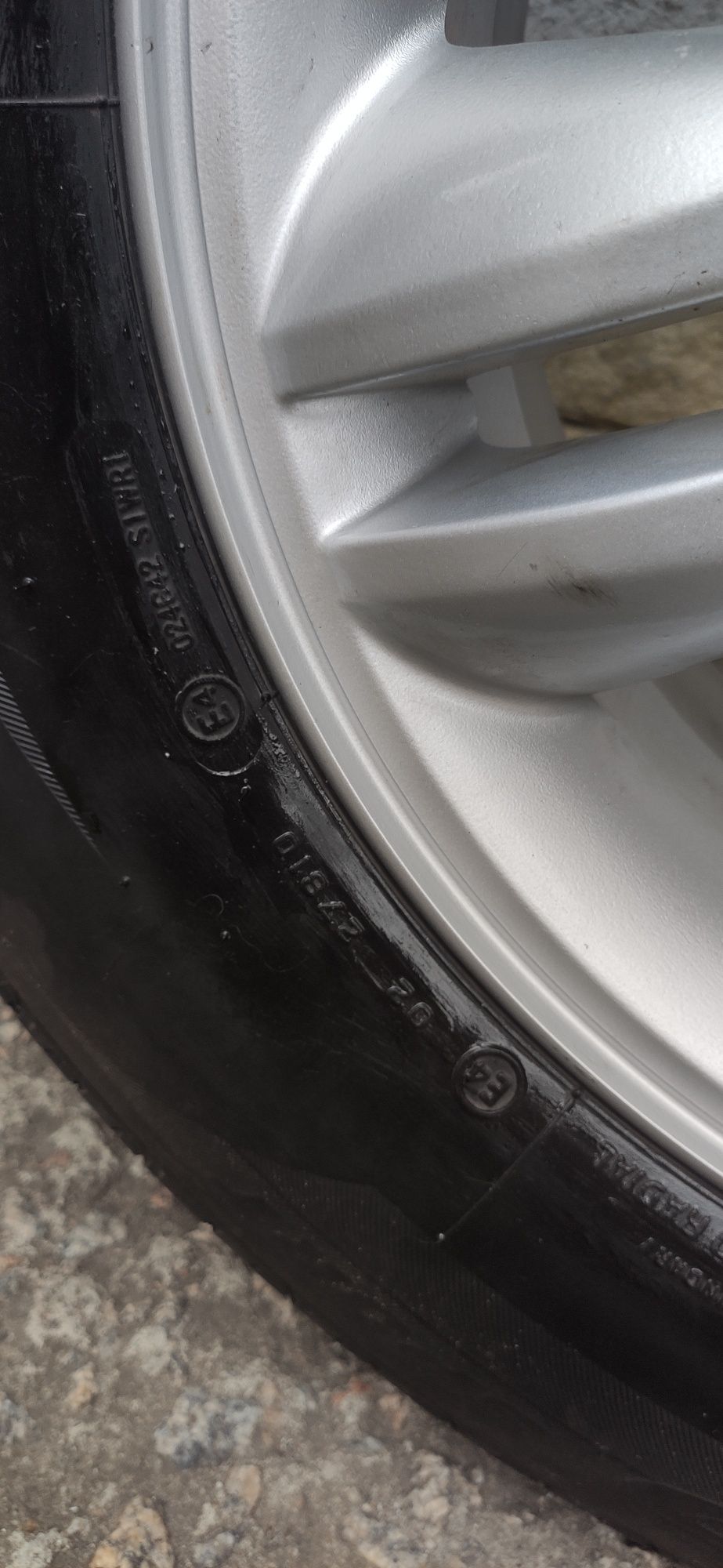 Диск з шиною 235/60/R16