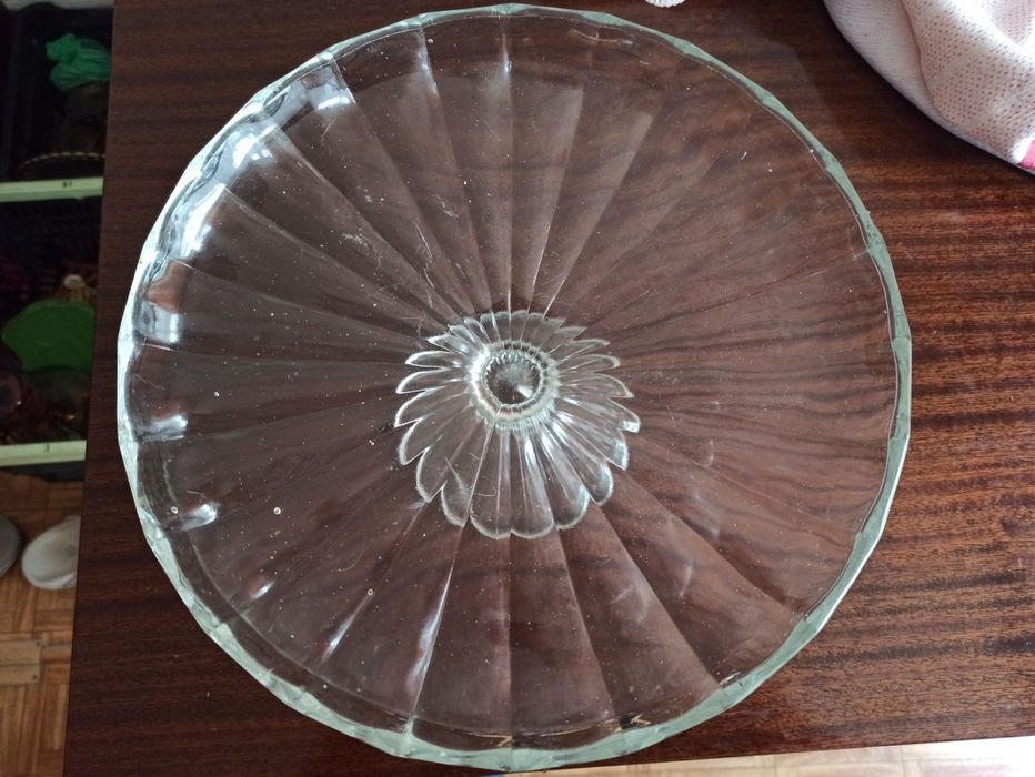 Duża patera na nóżce z PRL