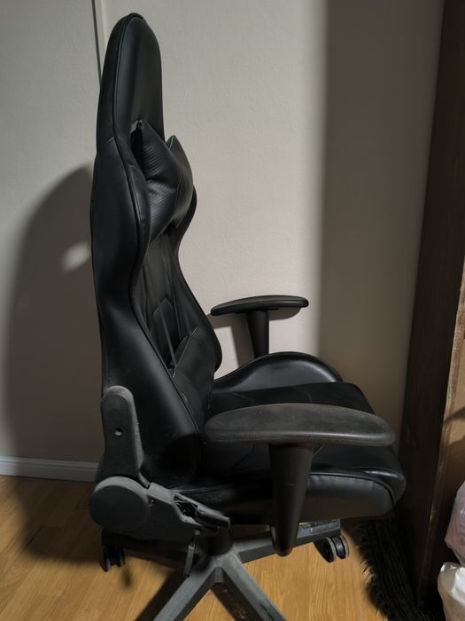 Cadeira jogos como  nova