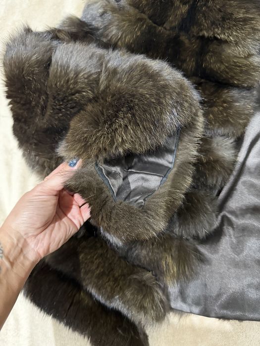 Продам шубу з хутра куниці під соболь